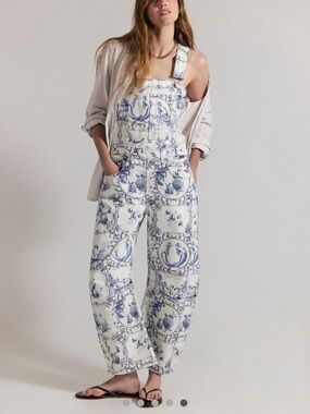 We the free good luck printed overalls NWT small